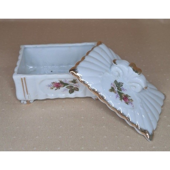 Rose Lidded Trinket Dish Vintage Porcelain 4" x 3" Gold Trimmed - Picture 6 of 6